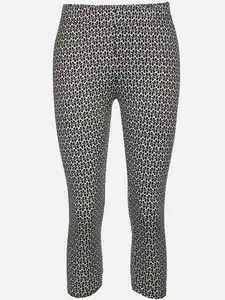 Damen Capri Leggings mit Alloverprint Weiß