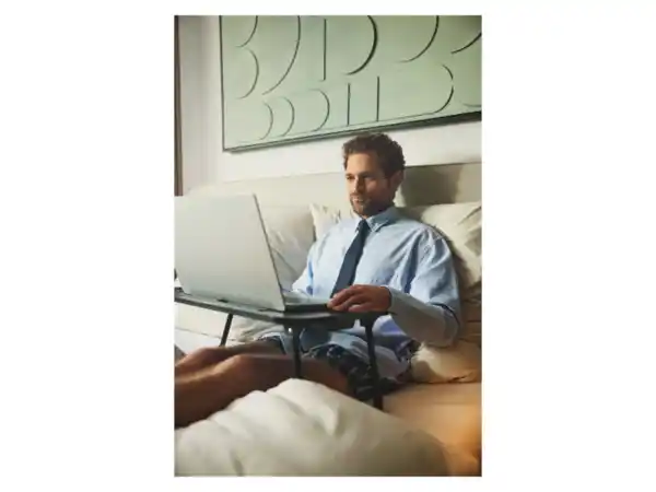 Bild 2 von LIVARNO home Laptoptisch klappbar