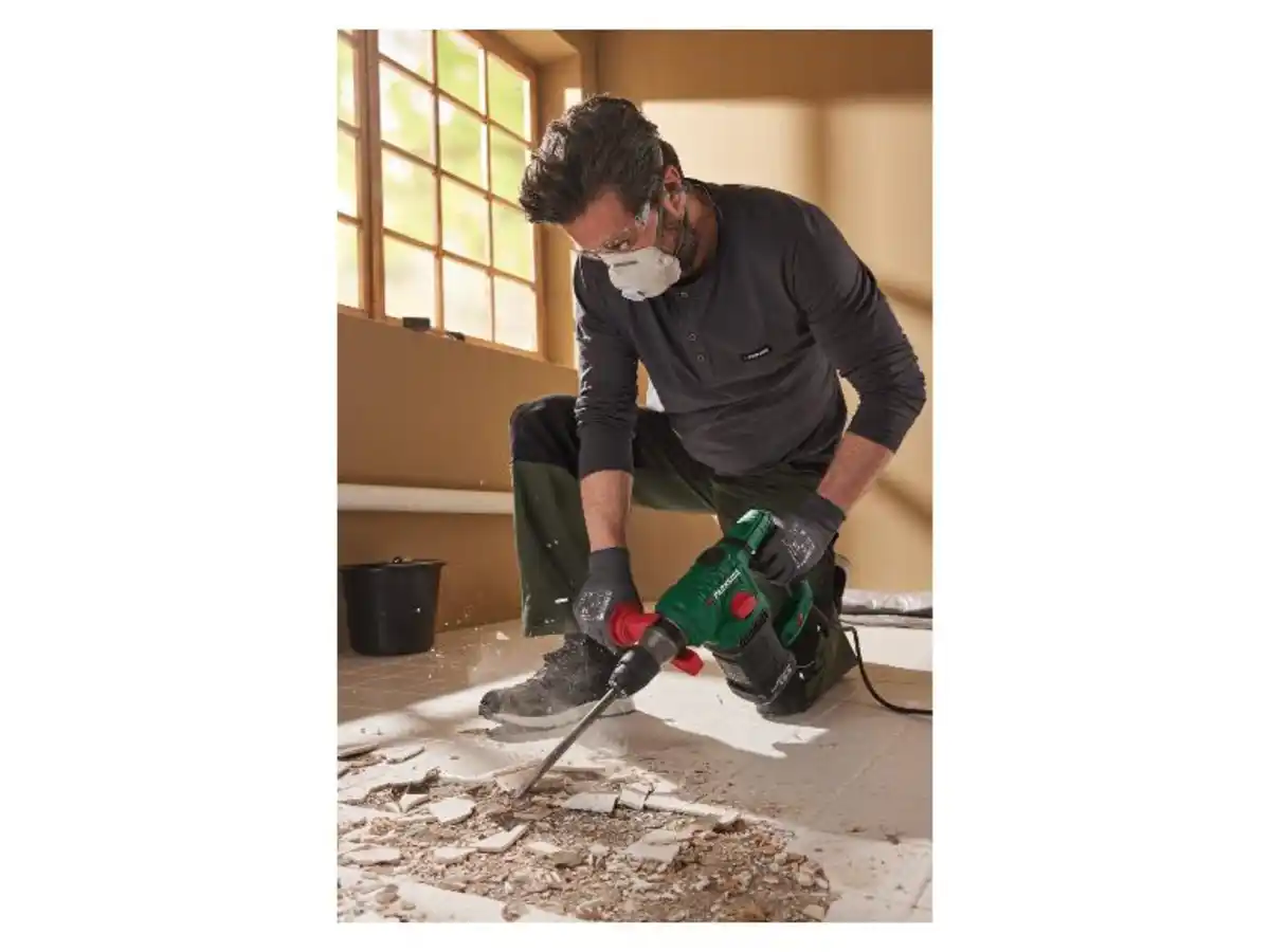 Bild 2 von PARKSIDE® Bohr- und Meißelhammer »PBH 1550 C1«, mit Vibrationsdämpfung am Handgriff