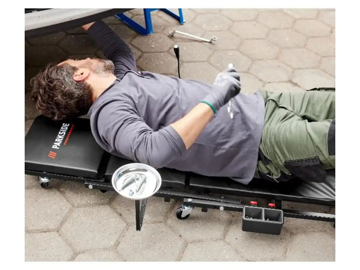 Bild 2 von PARKSIDE PERFORMANCE® Montage-Rollbrett und Werkstatthocker, 2 in 1