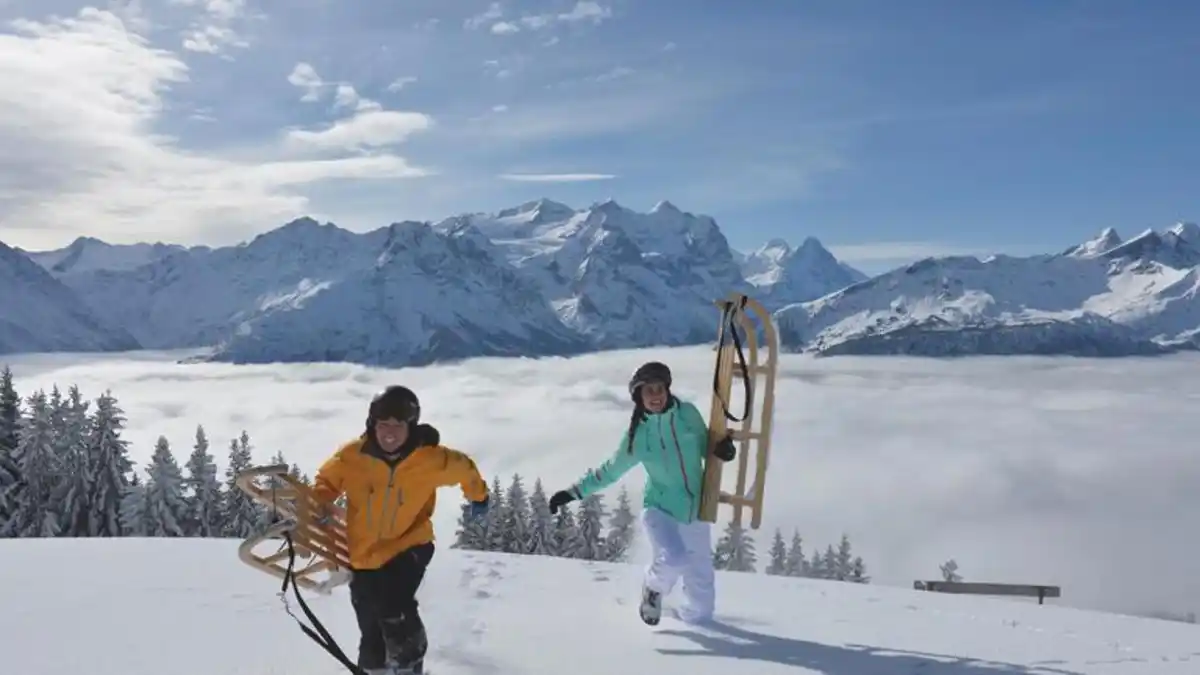 Bild 1 von Eigene Anreise Schweiz - Berner Oberland: Winterurlaub im 4-Sterne-Hotel Alpbach in Meiringen