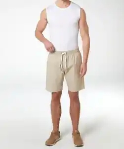 Shorts in Bermudalänge, naturfarben
