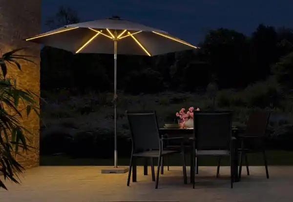 Bild 3 von COUNTRYSIDE® Sonnenschirm mit Solar-LED-Beleuchtung