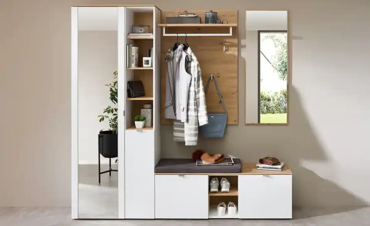 Bild 1 von uno Spiegel Turin