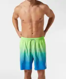 Badeshorts mit Farbverlauf, neon grün
