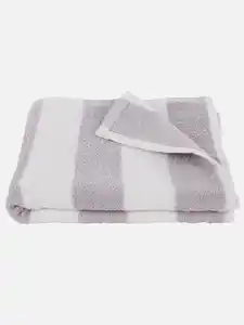 Handtuch gestreift, 50x90cm Lila