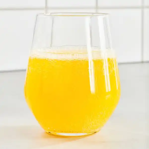 Bild 2 von ISKUB Sprudelgetränk, Orangengeschmack/mit Zucker und Süßstoffen, 500 ml