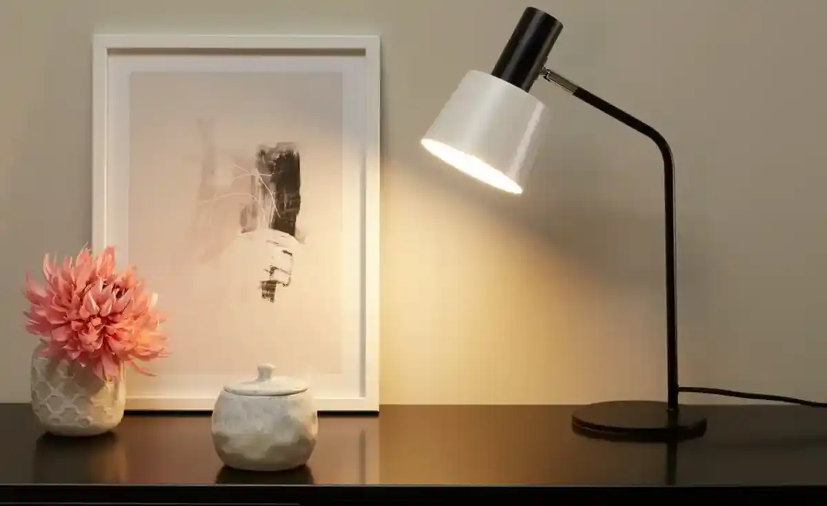 Bild 1 von KHG Tischleuchte, 1-flammig, Metall schwarz/weiß