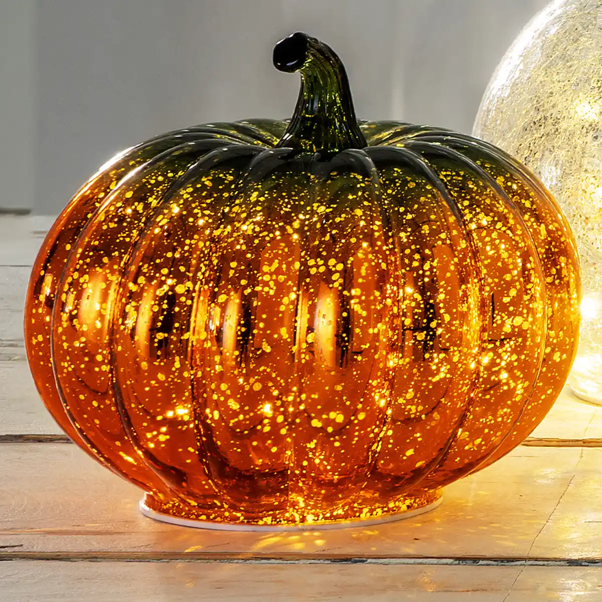 Bild 2 von LED Dekokürbis, klein