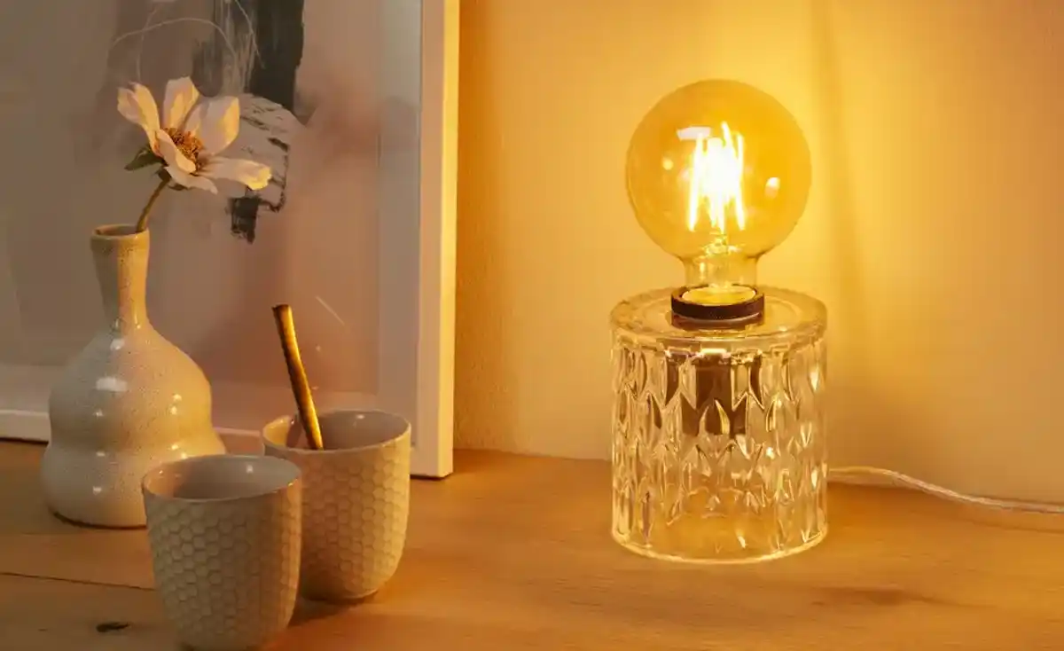 Bild 1 von levelone Tischleuchte, 1-flammig, Glas in Kristall-Optik