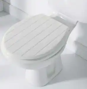 WC Sitz Holz mit Soft Close gerillt weiß