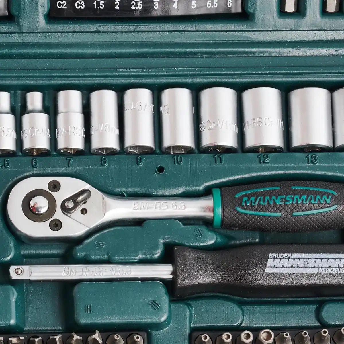 Bild 4 von BRÜDER MANNESMANN Steckschlüsselsatz, 130-teilig, Schlüsselgröße: 4 - 14 mm