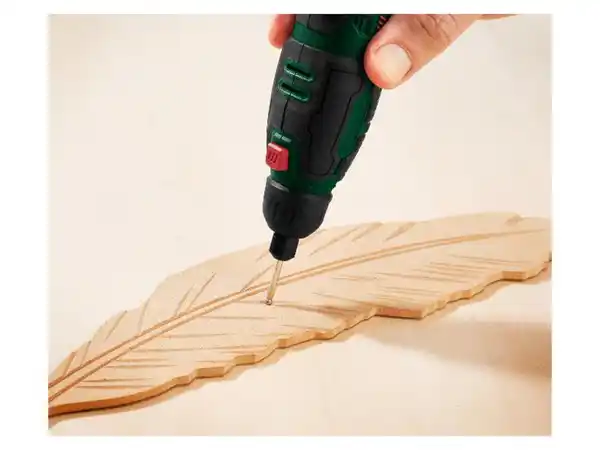 Bild 2 von PARKSIDE® 4 V Akku-Feinbohrschleifer »PFBSA 4 B1«, mit rutschhemmender Softgrip-Ausstattung