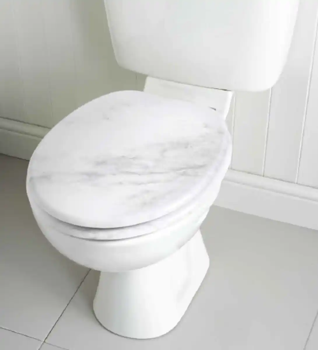 Bild 1 von WC Sitz Holz mit Soft Close Mamor weiß