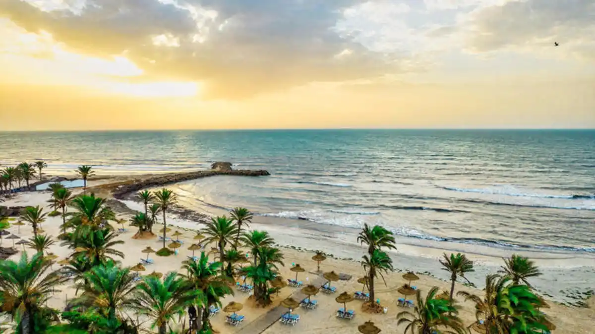 Bild 1 von Badereisen Tunesien - Djerba: Erholungsurlaub mit Aufenthalt im Club Hotel Palm Azur