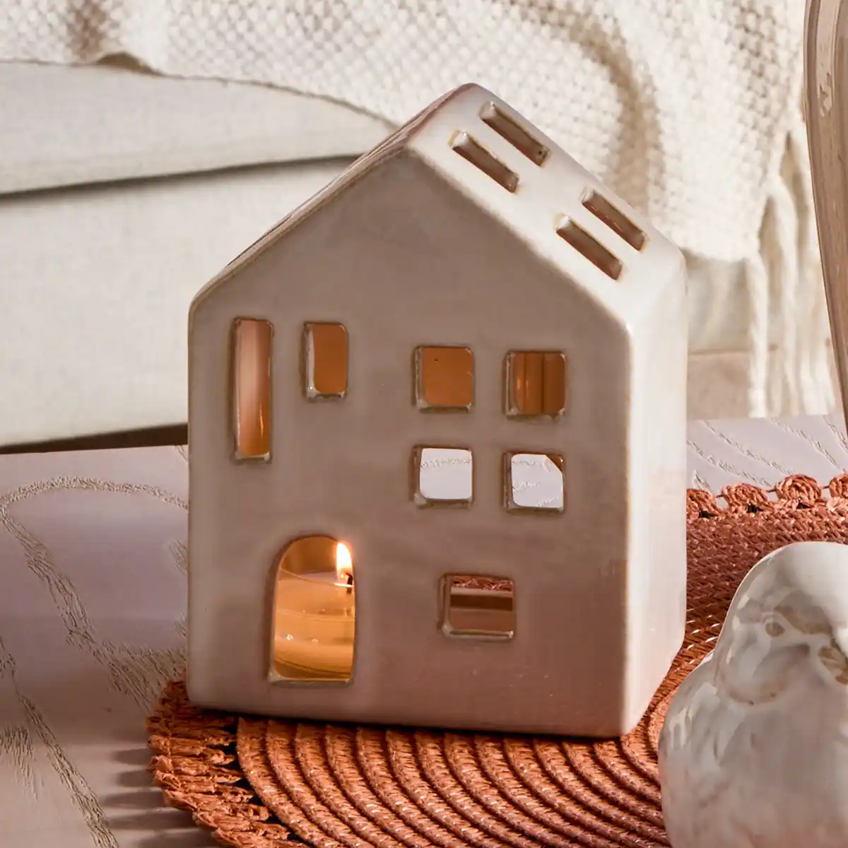 Bild 1 von Windlicht-Haus aus Keramik, ca. 10x7,5x13cm