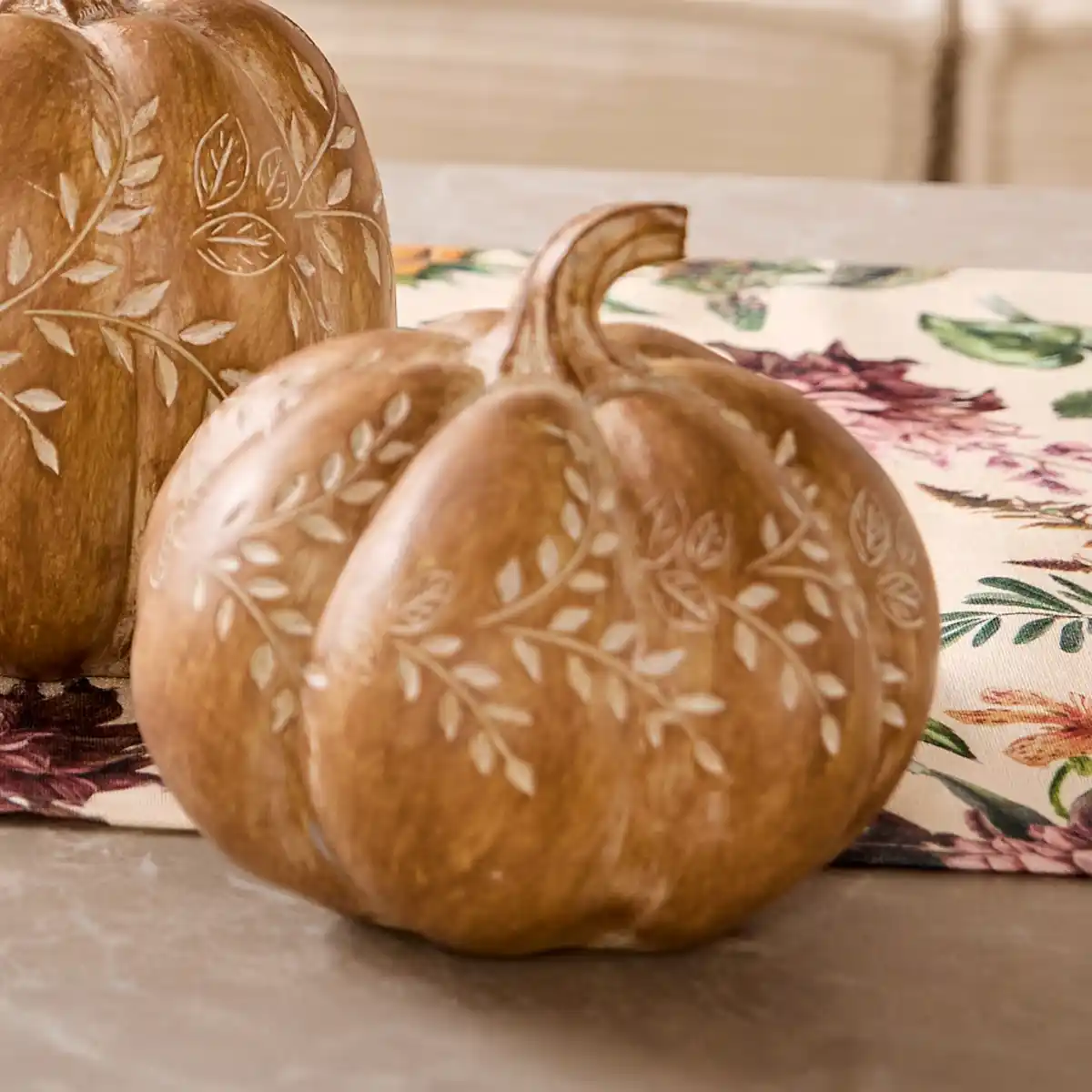 Bild 1 von Deko-Kürbis in Holzoptik