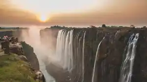 Rundreisen Botswana, Namibia & Simbabwe: Wo Wasserfälle tosen und Elefanten den Weg kreuzen