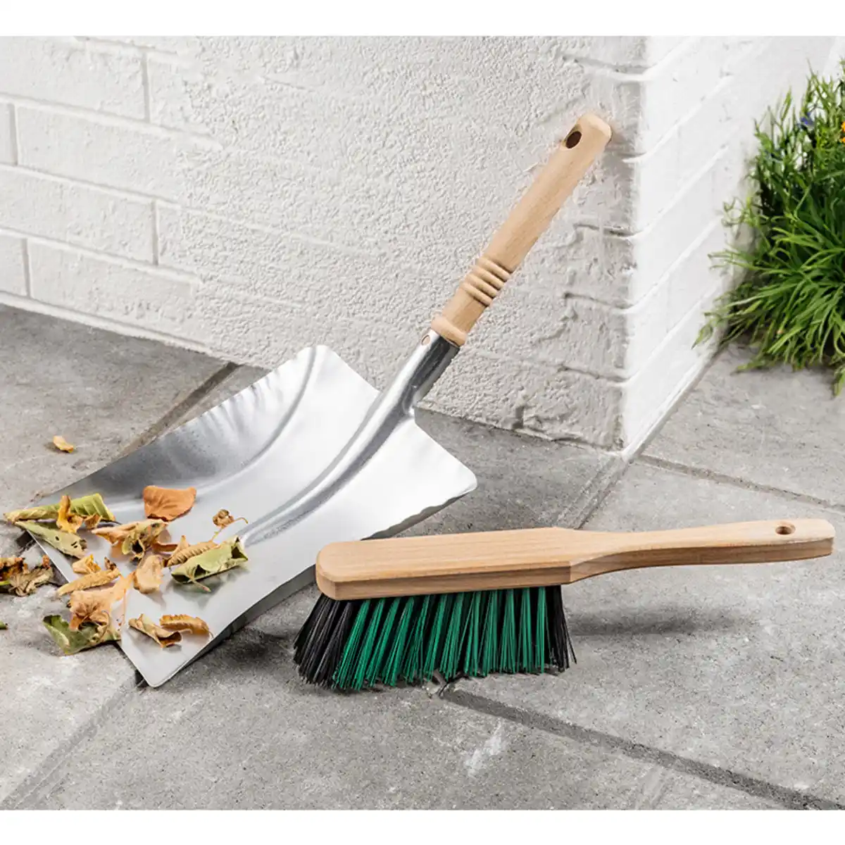 Bild 1 von Powertec Garden Premium-Kehrset 2in1