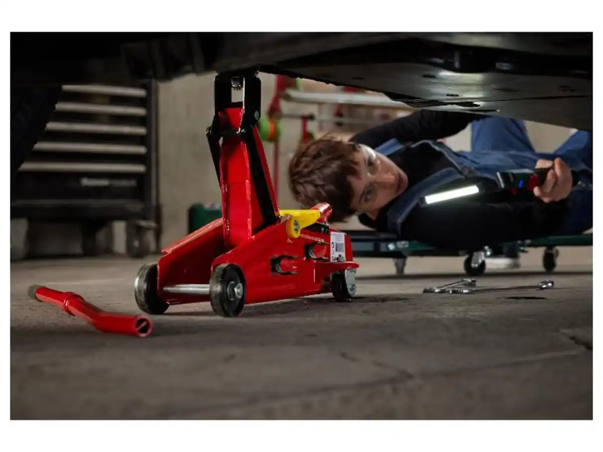 Bild 3 von ULTIMATE SPEED® Hydraulik-Rangierwagenheber, mit praktischem Tragegriff