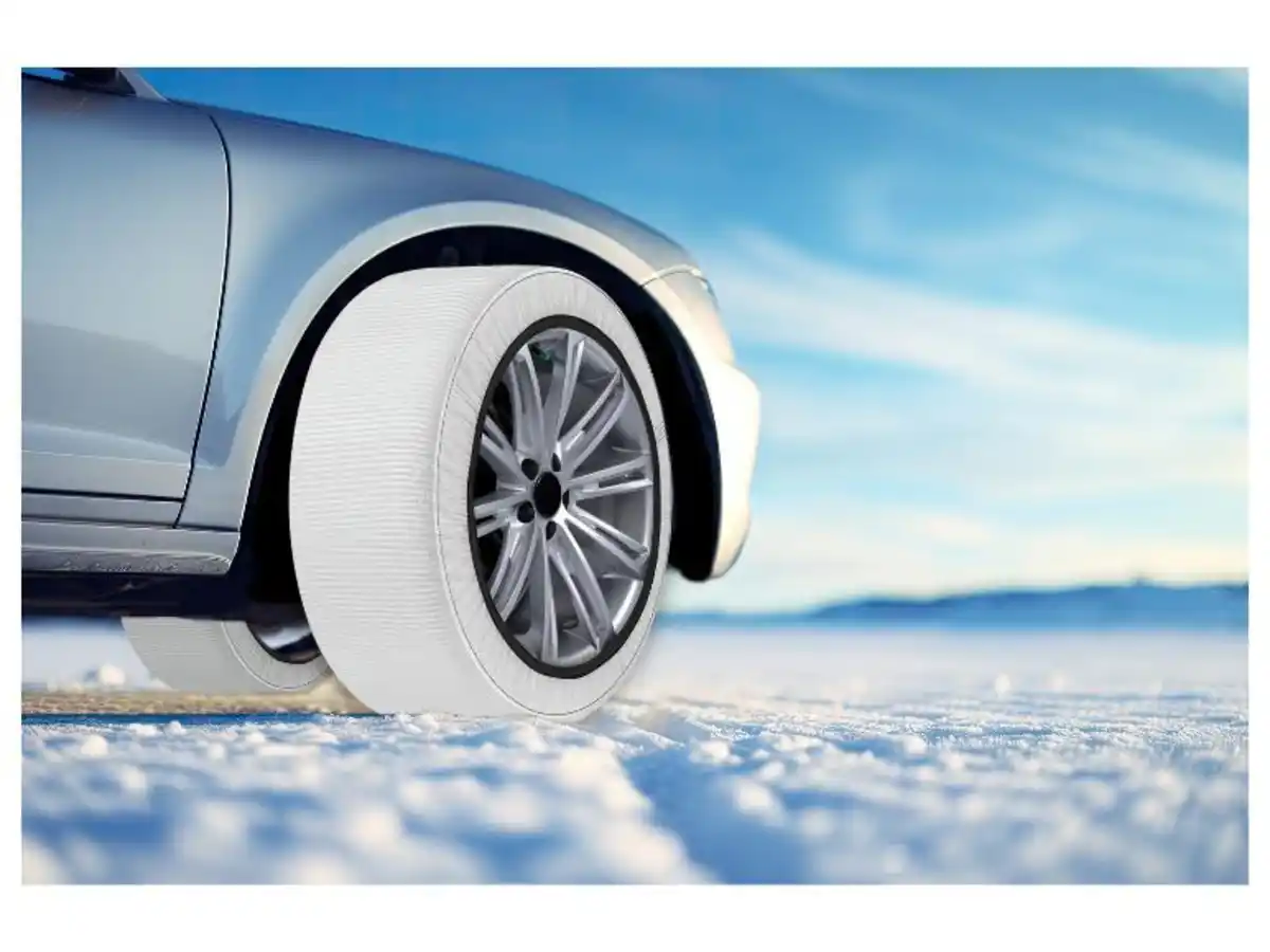 Bild 3 von MENABO Auto-Schneesocken »Easy Go«, mit selbstzentrierender Struktur