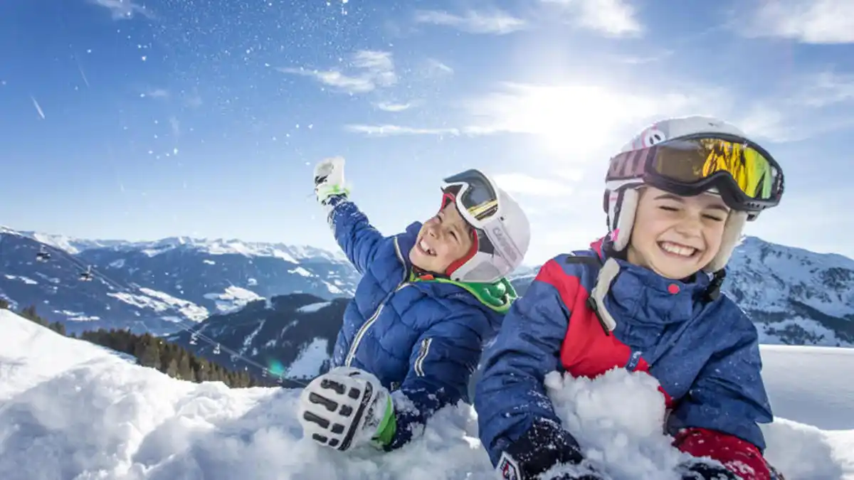 Bild 1 von Eigene Anreise Österreich - Zillertal: Winterurlaub im SCOL Sporthotel Zillertal in Fügen