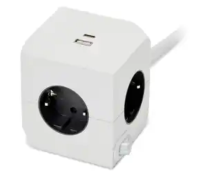 Steckdosenwürfel mit USB