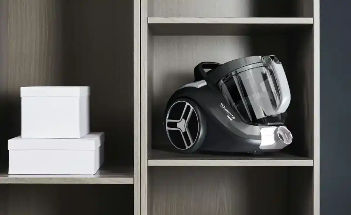 Bild 3 von Rowenta Bodenstaubsauger RO4B36