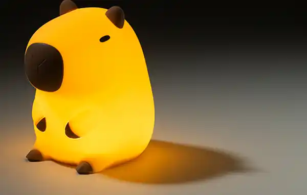 Bild 4 von IDEENWELT LED-Nachtlicht Capybara