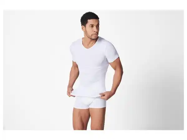 Bild 3 von LIVERGY® Herren Feinripp-Unterziehshirts, 3 Stück