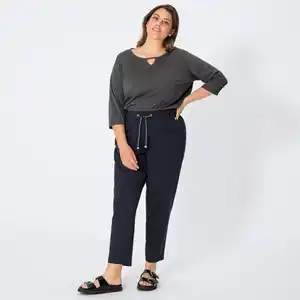 Damen-Hose mit Reißverschlusstaschen, große Größen