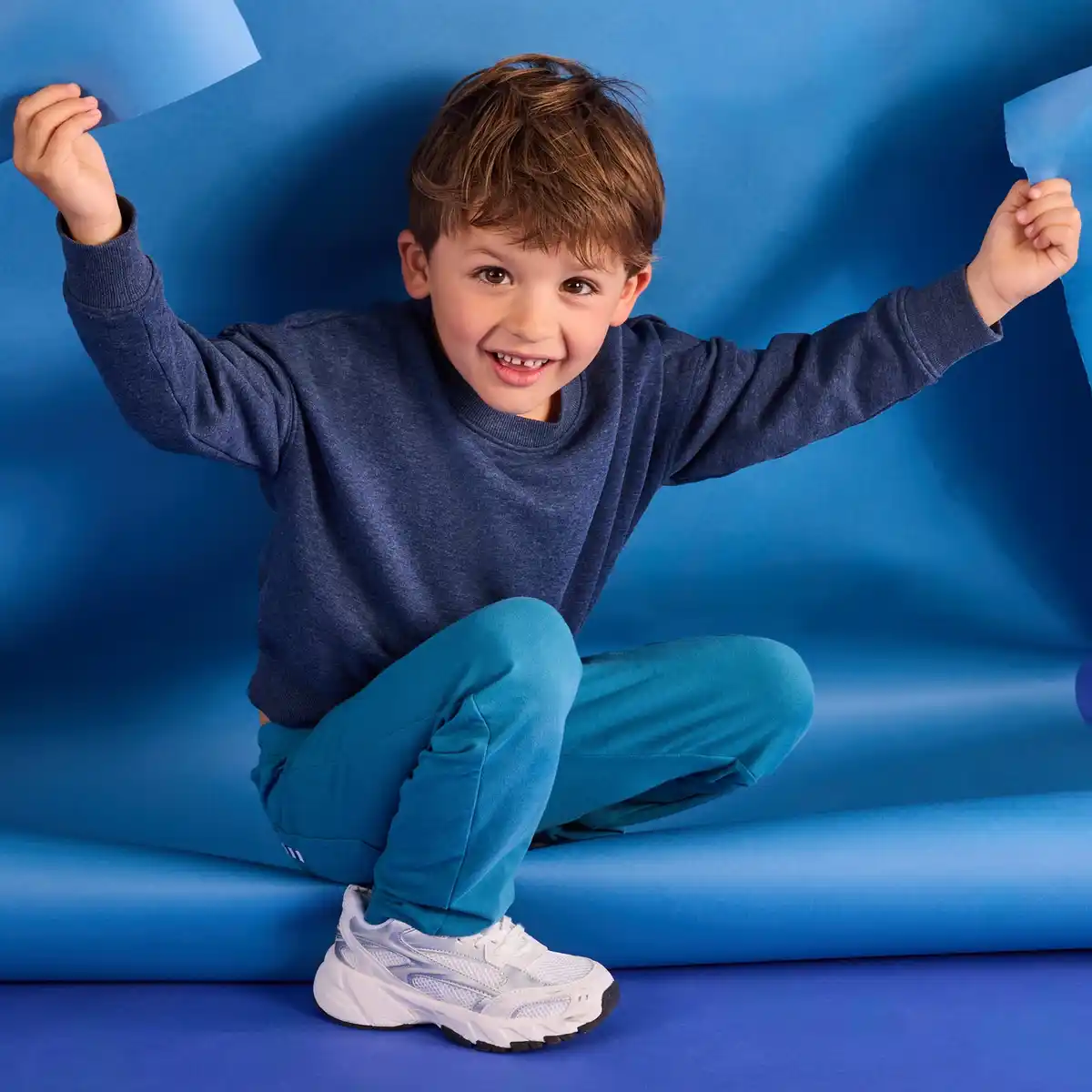 Bild 1 von Kinder-Basic-Sweatshirt