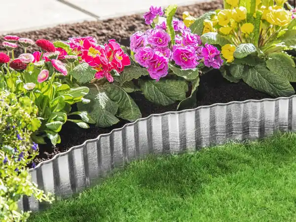 Bild 2 von Rasenkantenband, ca. 6m x 15cm