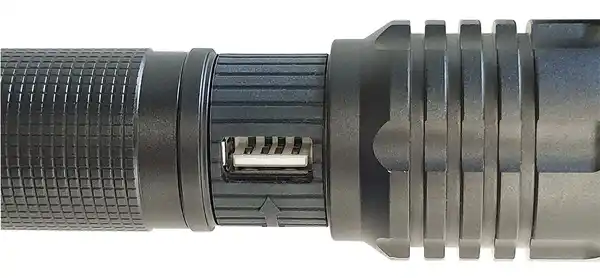 Bild 4 von Taschenlampe mit Zoomfunktion