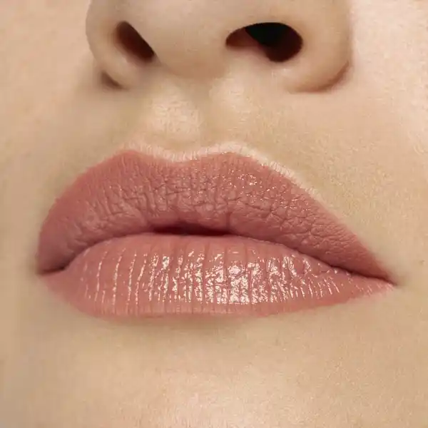 Bild 2 von essence satin Glow luminous shine lipstick 01 Whole Latte Love, 3,5 g