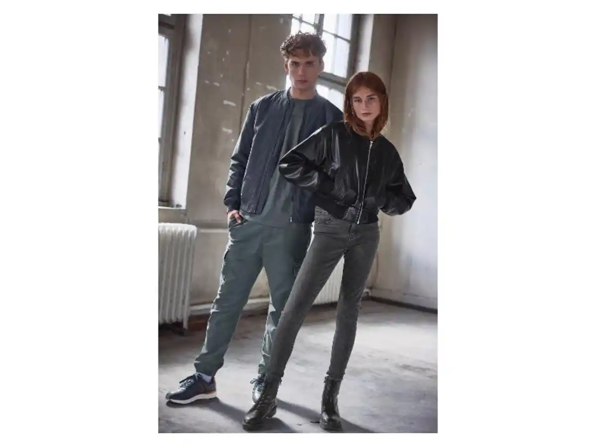 Bild 3 von esmara® Damen Bikerjacke / Bomberjacke, in modischer Lederoptik