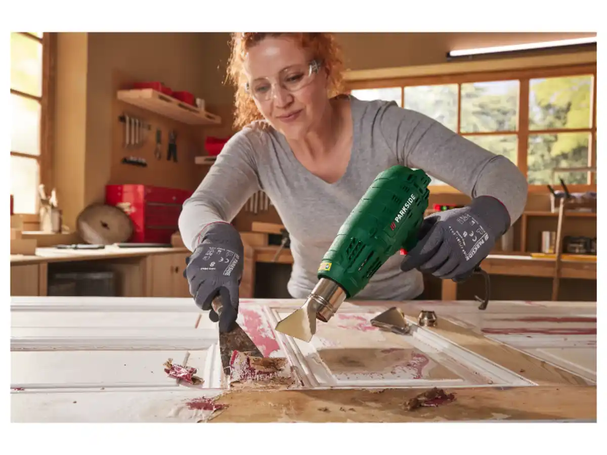 Bild 2 von PARKSIDE® Heißluftgebläse »PHLGB 2000 A1«, mit 3-teiligem Düsen-Set