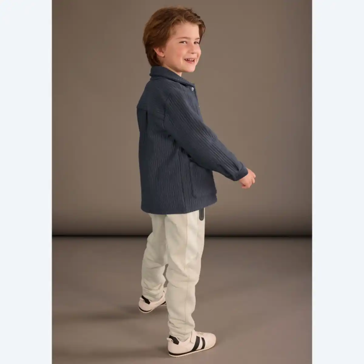 Bild 4 von Kinder-Jungen-Jogginghose mit Reißverschluss-Taschen