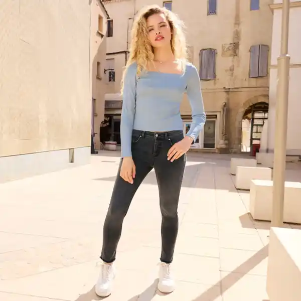 Bild 2 von Damen-Jeans mit offenen Kanten, NKD-MIAMI