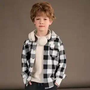 Kinder-Jungen-Jacke mit Kapuze
