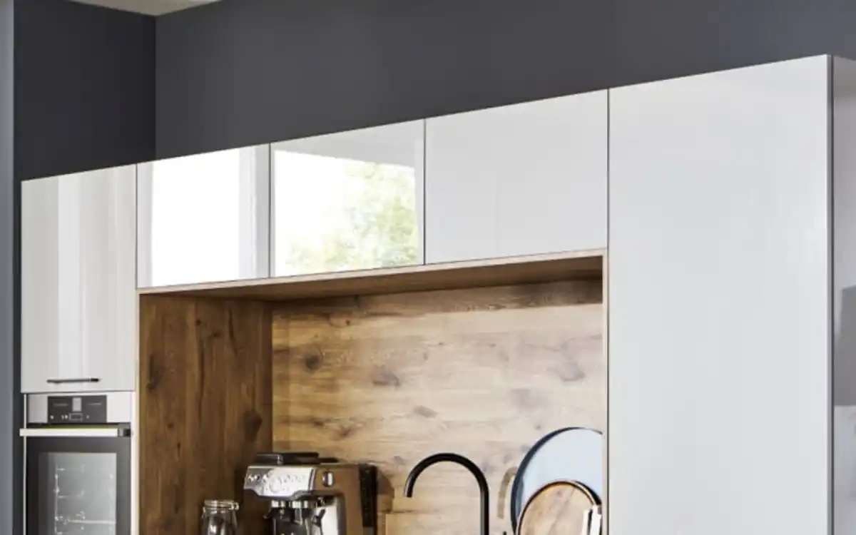 Bild 2 von Impressa - Einbauküche Perfect brillant, satin, inkl. AEG Elektrogeräte