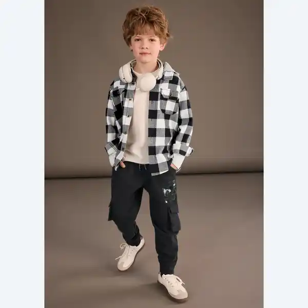 Bild 1 von Kinder-Jungen-Jogginghose mit Ballontasche