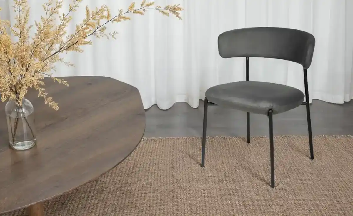 Bild 1 von uno Esszimmerstuhl Saron