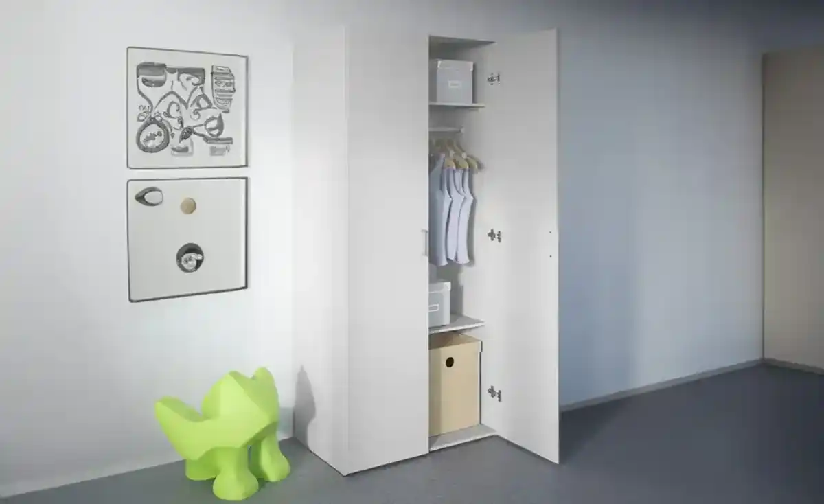 Bild 1 von Drehtürenschrank Spalding