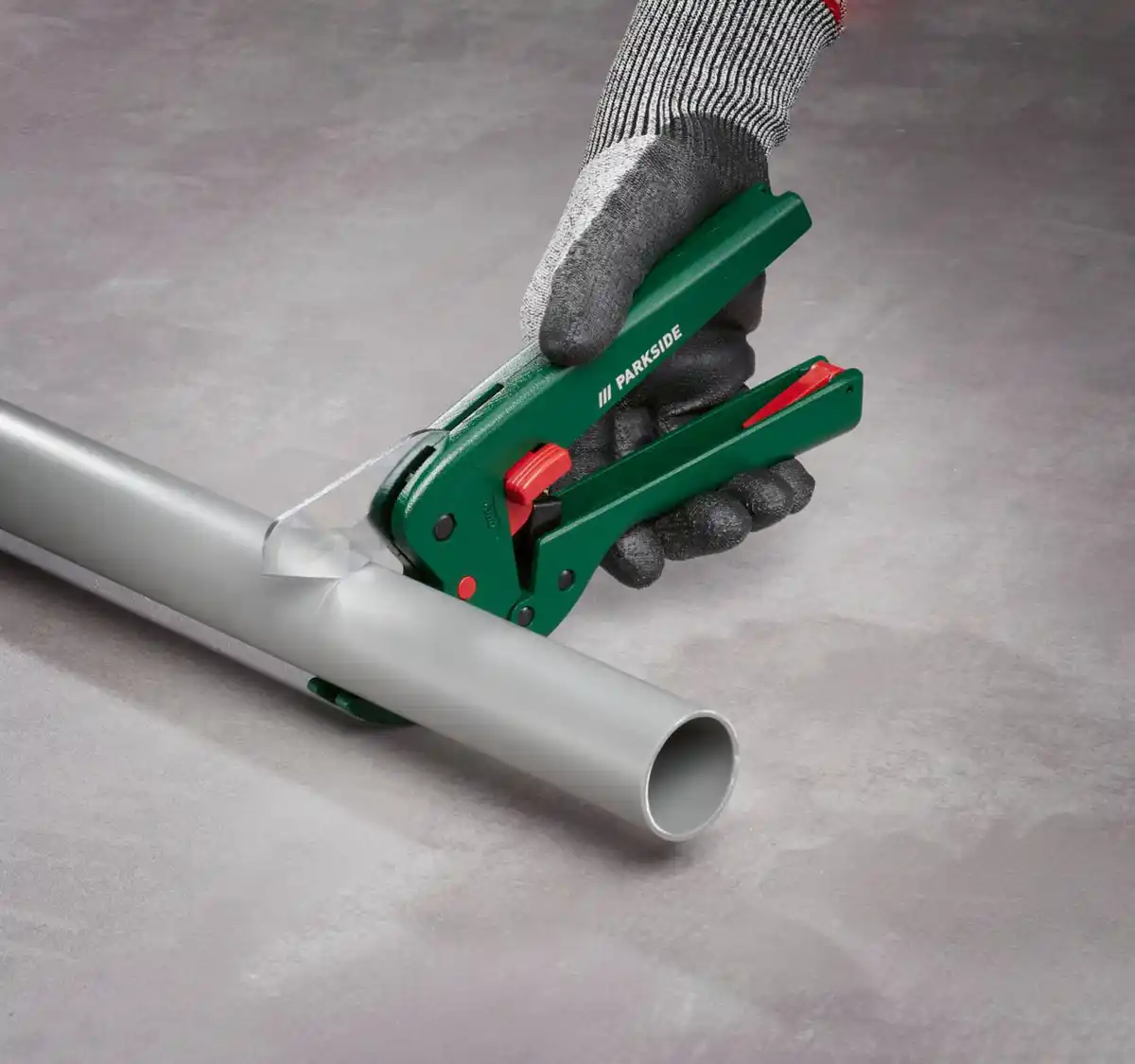 Bild 2 von PARKSIDE® Kunststoffrohr-Schneider