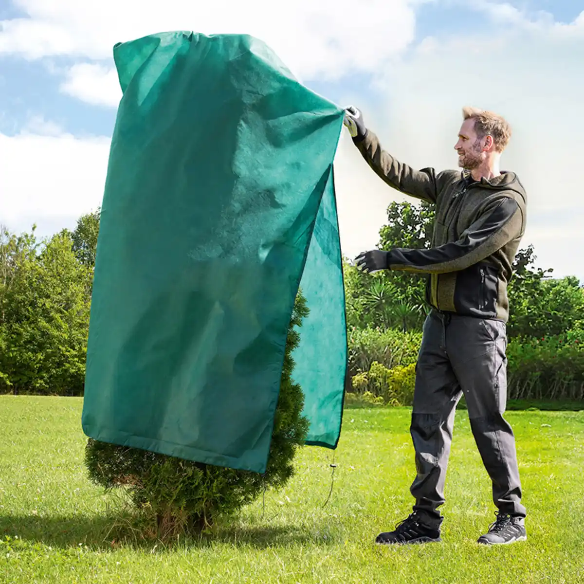 Bild 1 von Powertec Garden Pflanzenschutz-Vlieshaube XXL