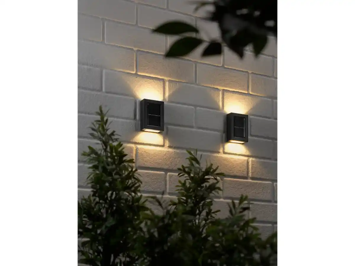 Bild 2 von Livarno Home LED-Solar-Außenwandleuchten,  2 Stu