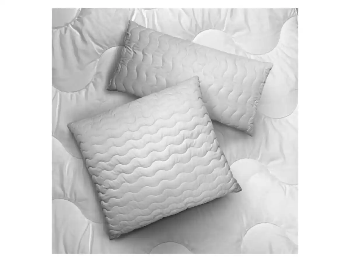 Bild 2 von Dunlopillo Kopfkissen »Wolkenweich«, 80 x 80 cm