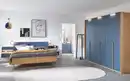 Bild 1 von Meise - Schlafzimmer Malin, Blau/Balkeneiche, inkl. Nachtkonsolen