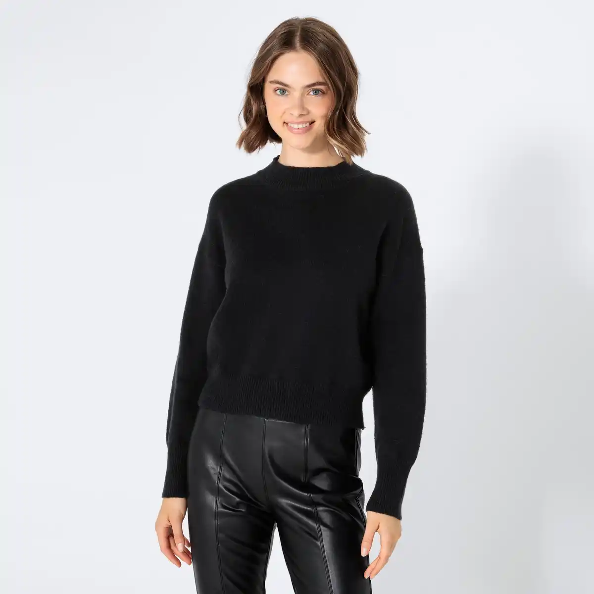 Bild 1 von Damen-Strickpullover mit hohem Kragen